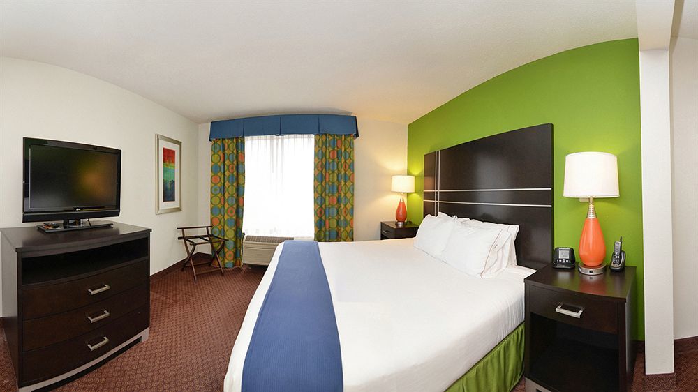Holiday Inn Express Atlanta - Northeast I-85 - Clairmont Road By Ihg Exterior photo