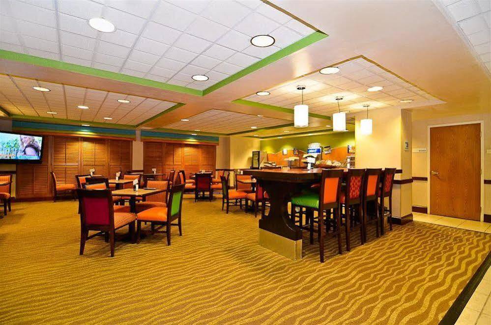 Holiday Inn Express Atlanta - Northeast I-85 - Clairmont Road By Ihg Exterior photo